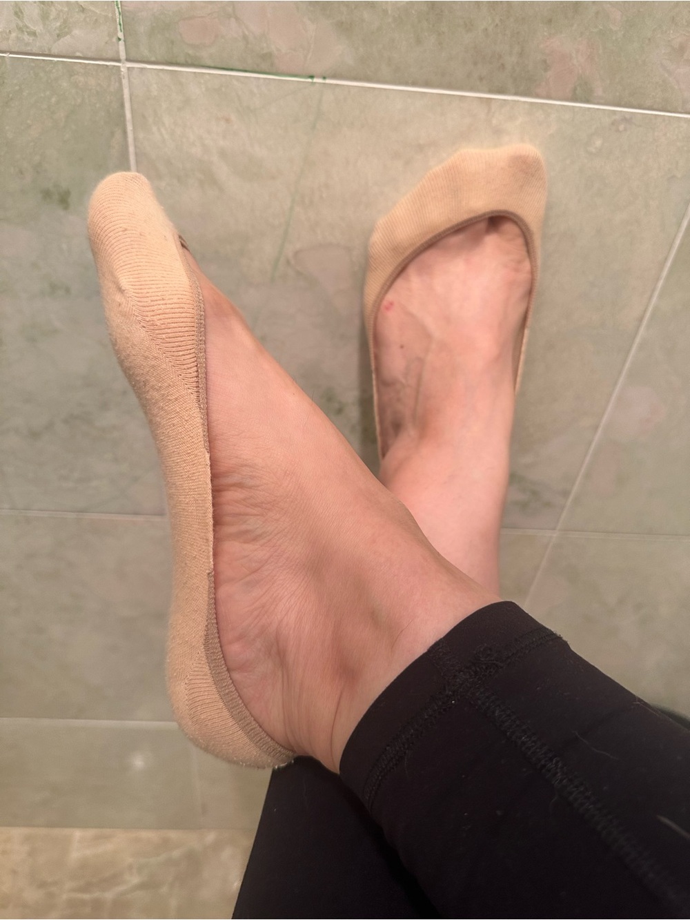 Nude Low-Cut No-Show Footies Socks - Women